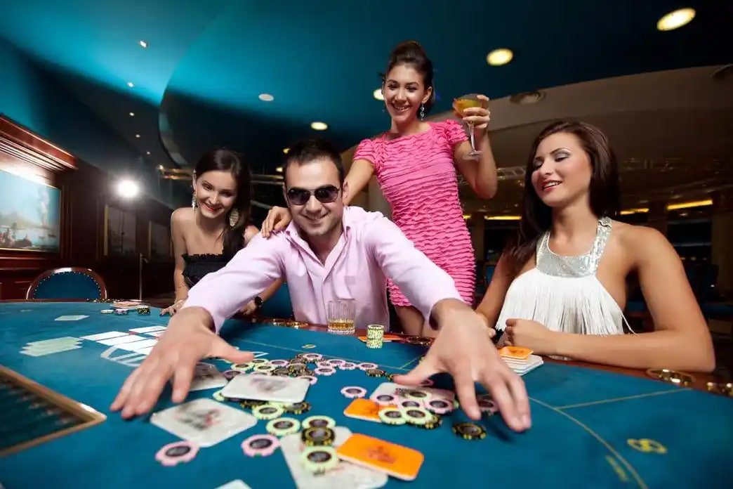 Antarmuka deposit bank transfer pada aplikasi mobile buntogel dengan daftar bank yang didukung